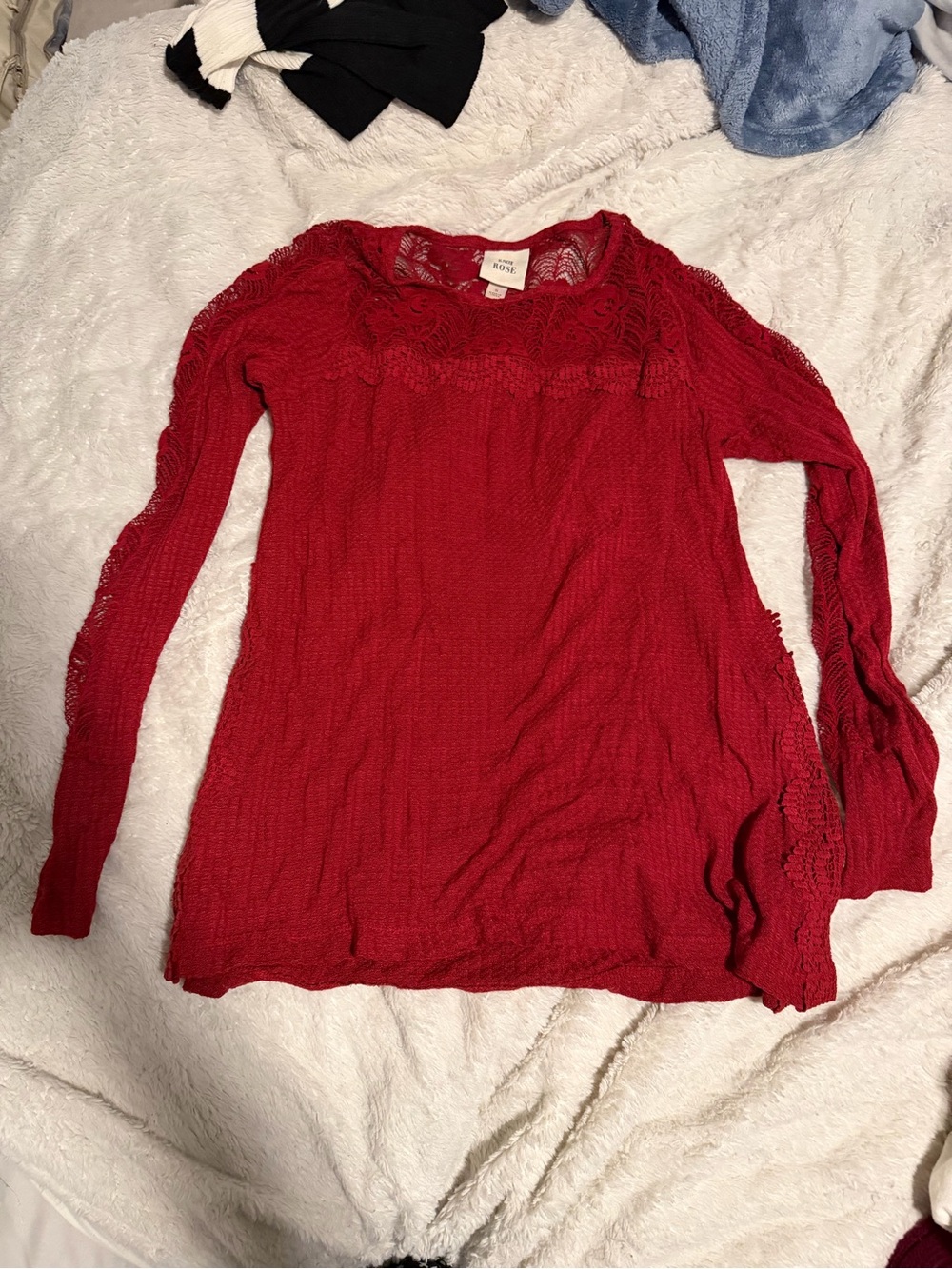 Knox Rose Red Lace-Trim Knit Long Sleeve Top
